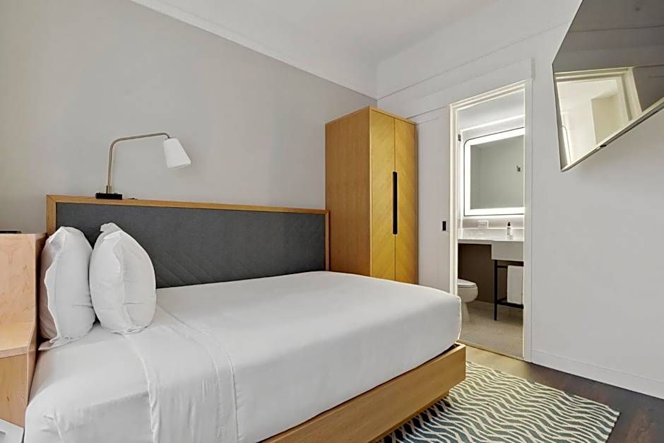 CLUB QUARTERS HOTEL TIMES SQUARE - MIDTOWN