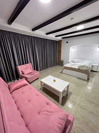 Queen Room with Balcony