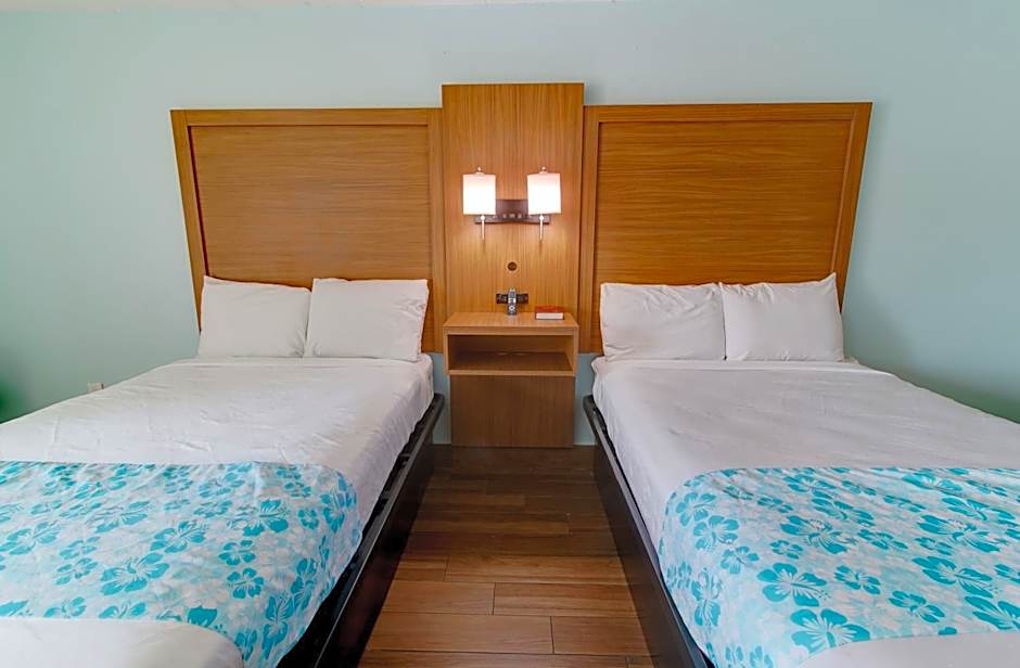 Seashire Inn & Suites