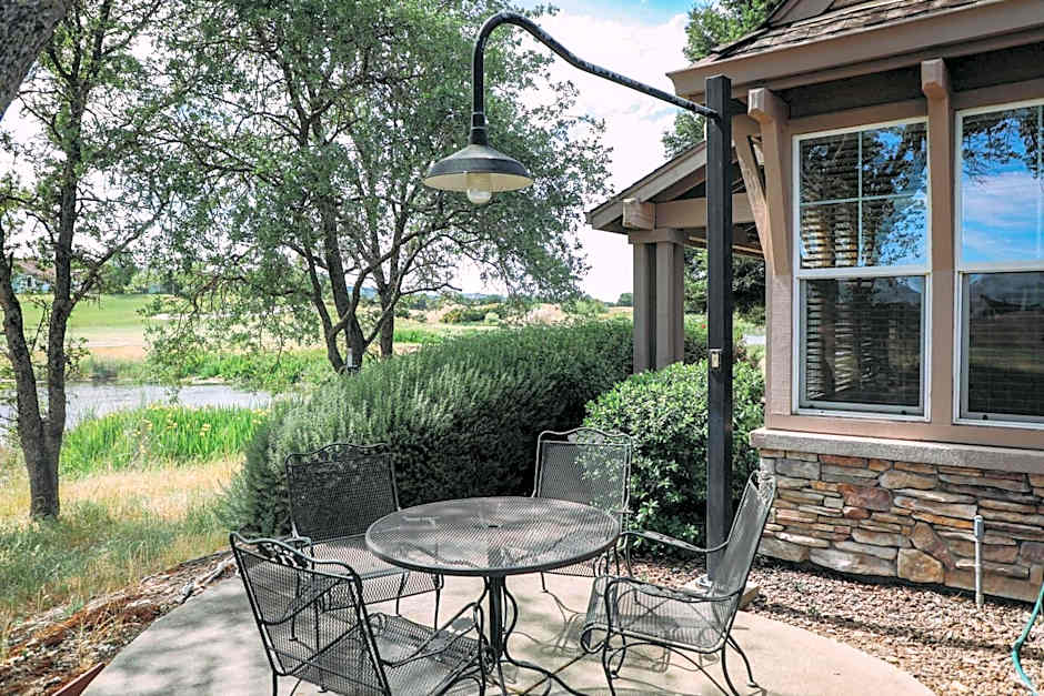 Gateway Hotel, Trademark Collection by Wyndham