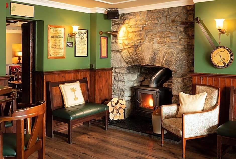 Hylands Burren Hotel