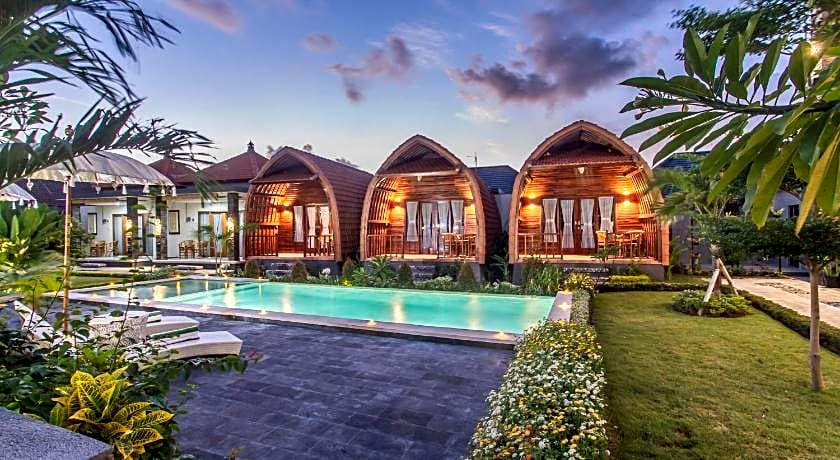Mailaku House