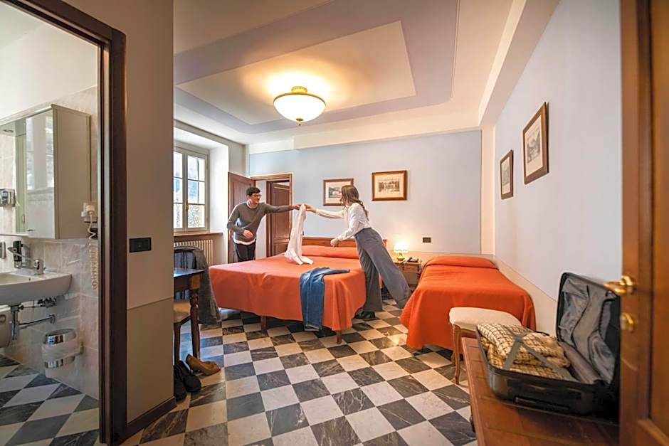 Park Hotel Regina - with air-condition and pool