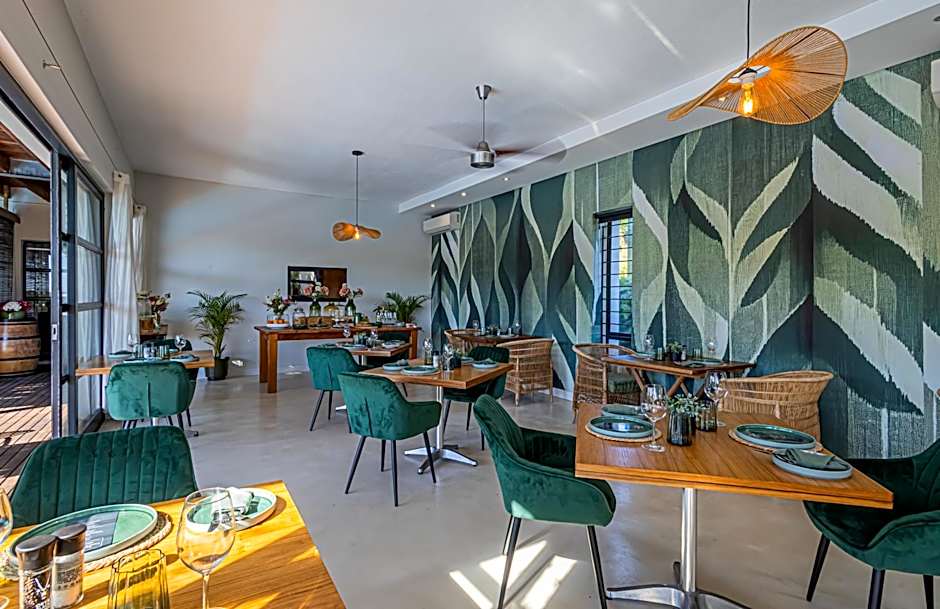 Ladybird Boutique Hotel at Kanonkop Operated by Touch Down Africa