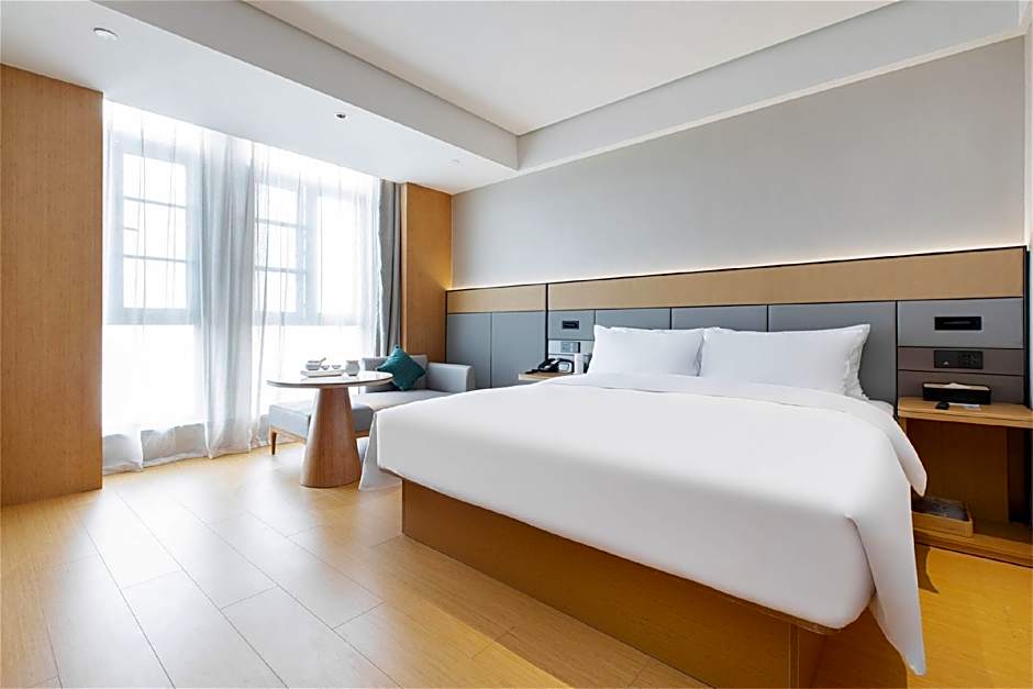 JI Hotel Yichang Railway East Station