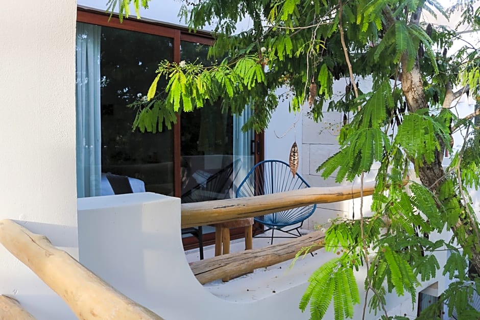 Niik Tulum