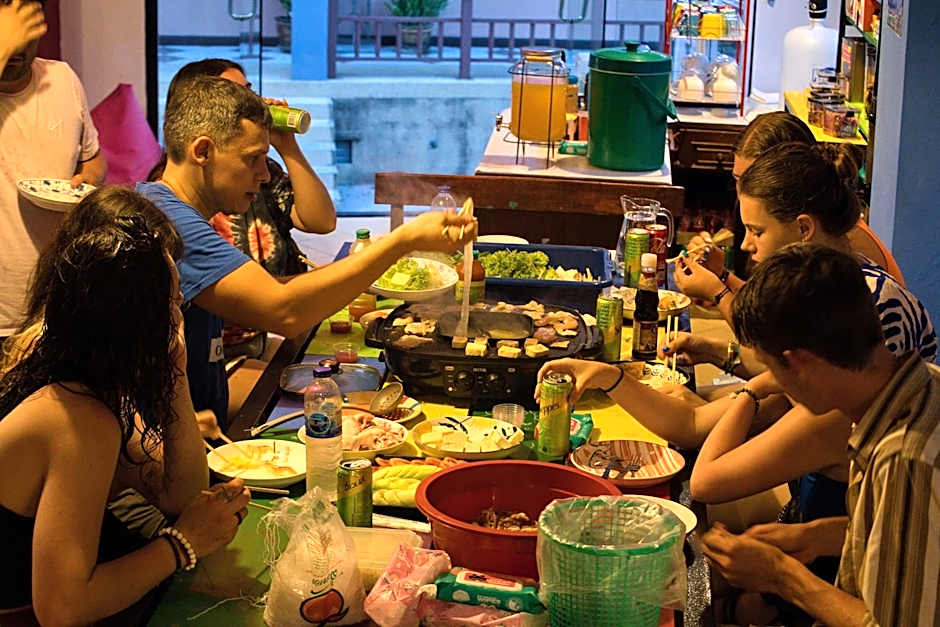 The Funky Monkey Hostel - 18 to 40 years old only