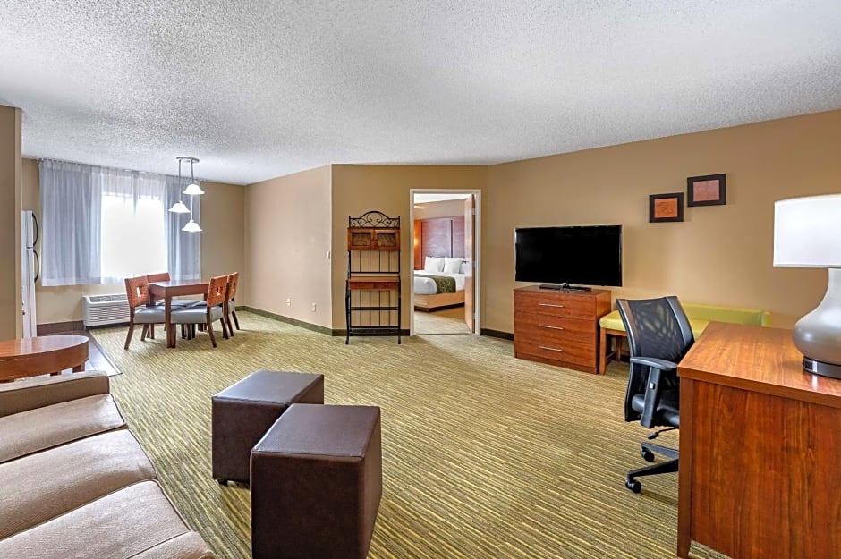 Comfort Suites North Elkhart