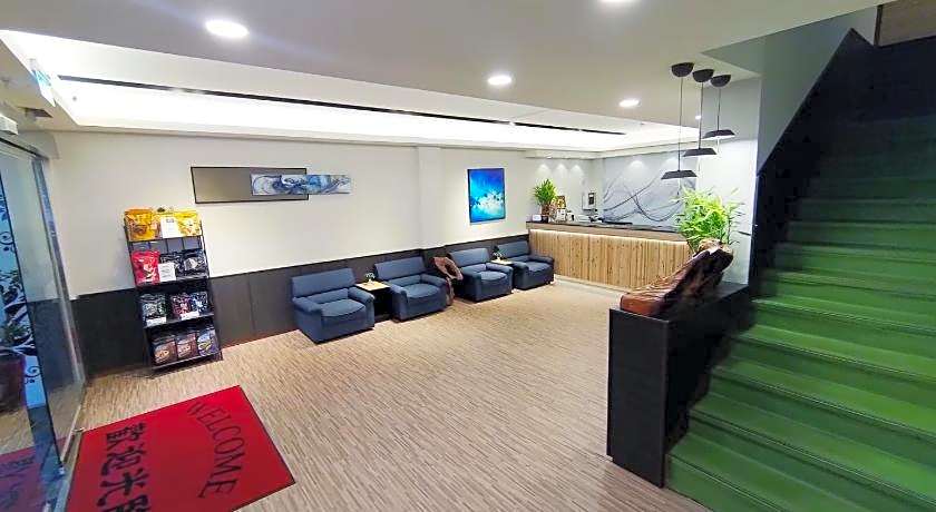 Cloud Izumi Cozy Inn