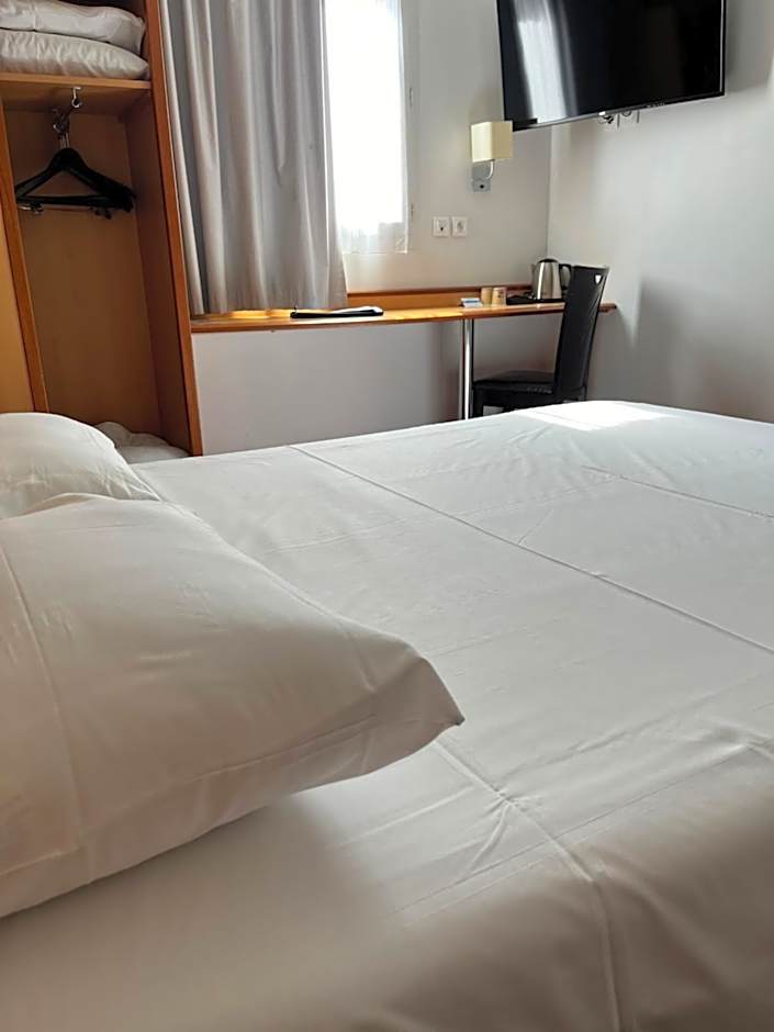 Brit Hotel Confort Montauban