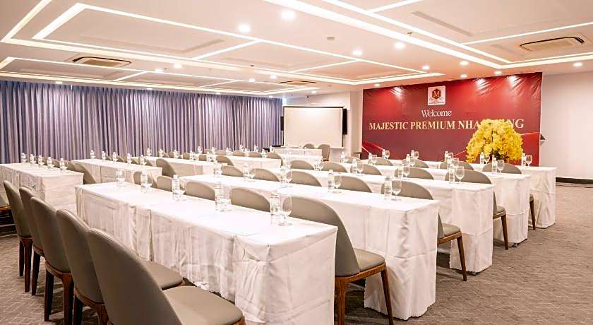 Majestic Premium Hotel