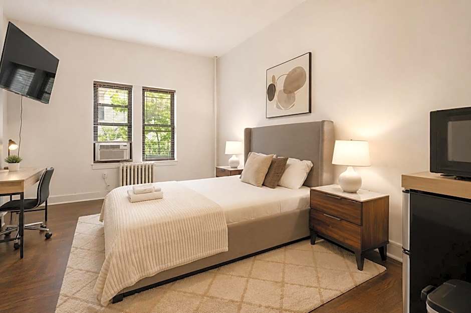 Bay Ridge ApartHotel