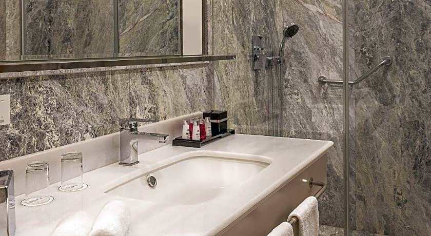 Nevv Bosphorus Hotel & Suites
