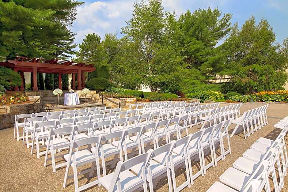 DoubleTree by Hilton Hotel Boston - Bedford Glen