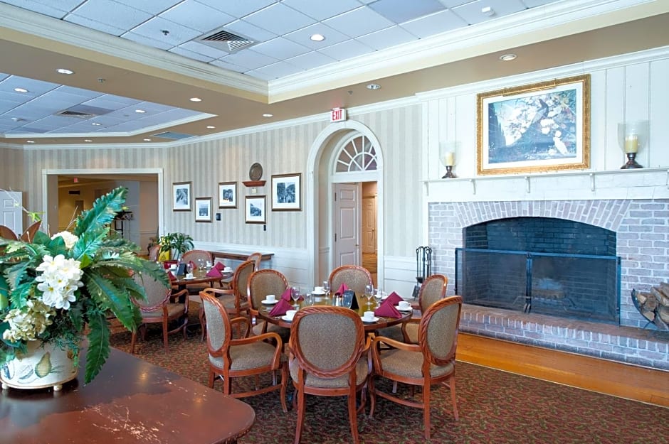 Virginia Crossings Hotel, Tapestry Collection by Hilton