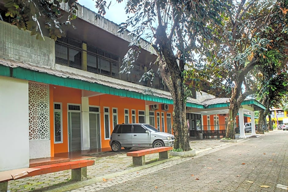 OYO 92457 Wisma Griya Nusa Bangsa