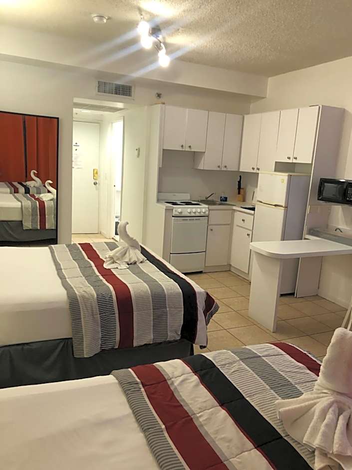 Casablanca on the beach, Oceanfront Studio Miami Beach