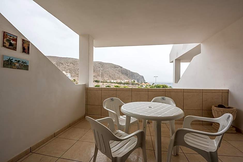 Paloma Beach Apartments