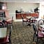 Super 8 by Wyndham Louisville/Expo Center