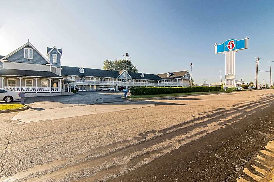 Motel 6 Paris