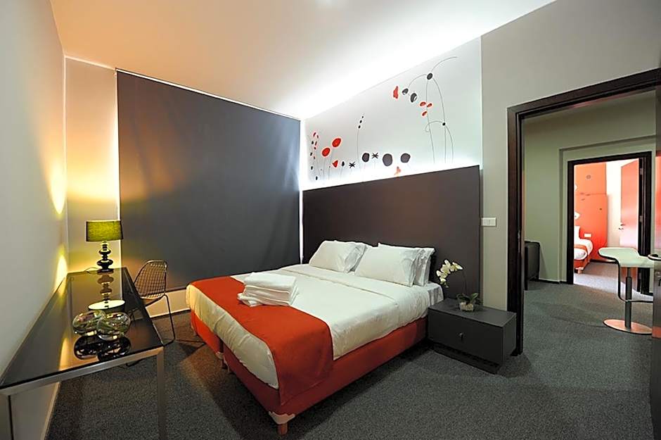 Hotel 35 Rooms