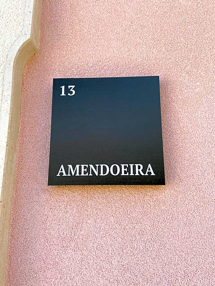 Cardeal Suites & Apartments