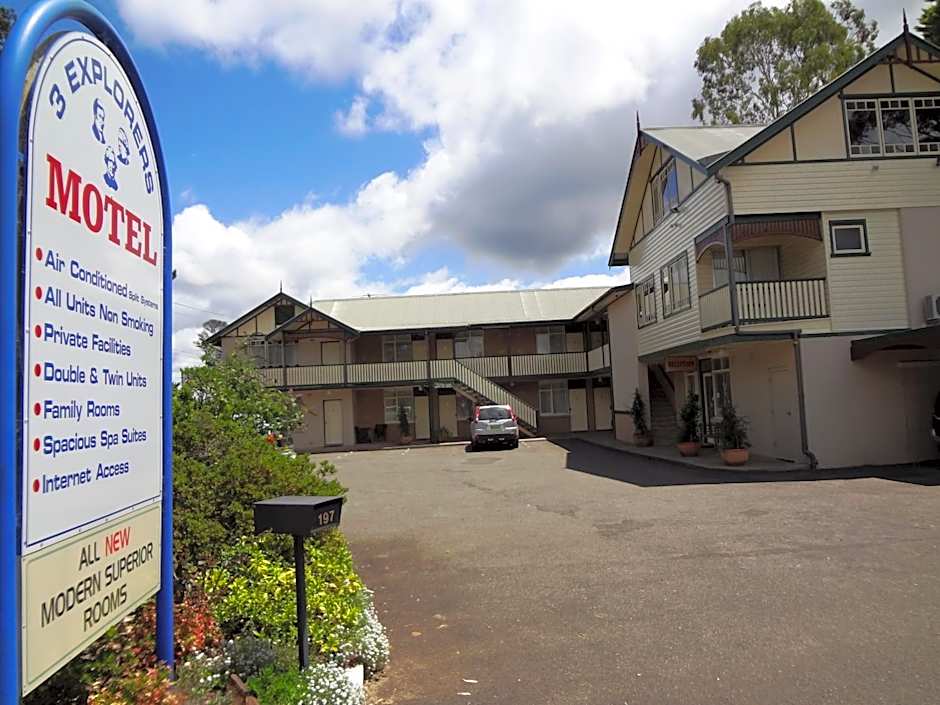 Three Explorers Motel