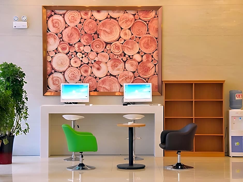 GreenTree Inn Fuyang Development Zone Weisan Road Express Hotel