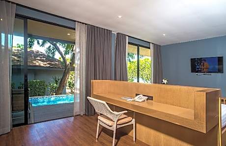 Pool Villa Garden View