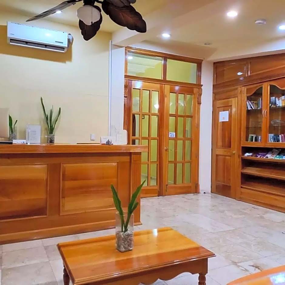 Cancun International Suites