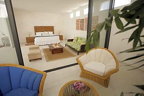 Standard Double Suite