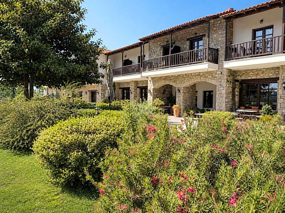 Hotel Doupiani House