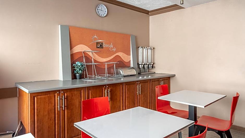 Knights Inn North Bay