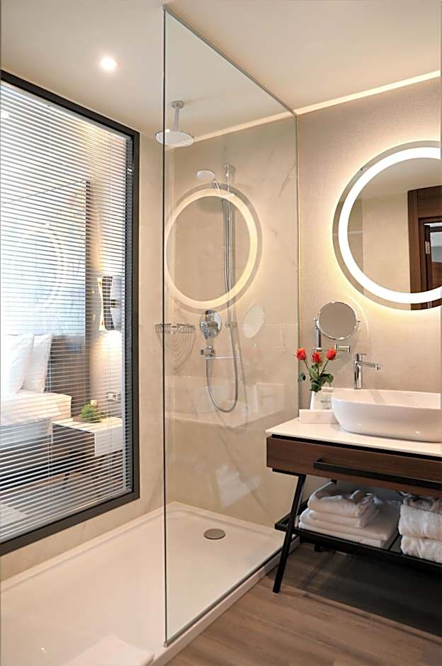 Limak Skopje Luxury Hotel