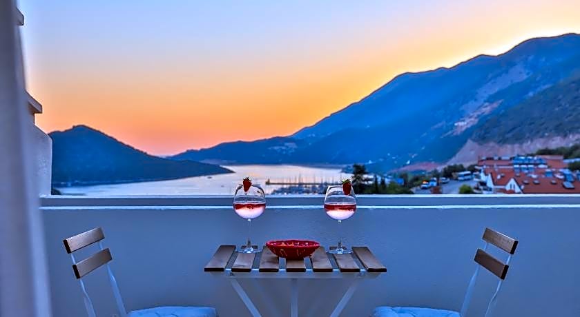 Carruba Boutique Hotel