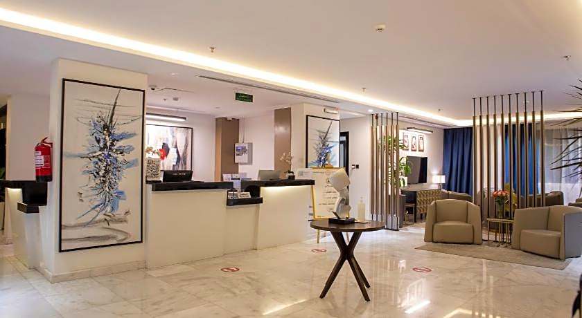 Iris Boutique Taif Heart