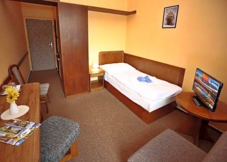 Classic Single Room with Extra Bed