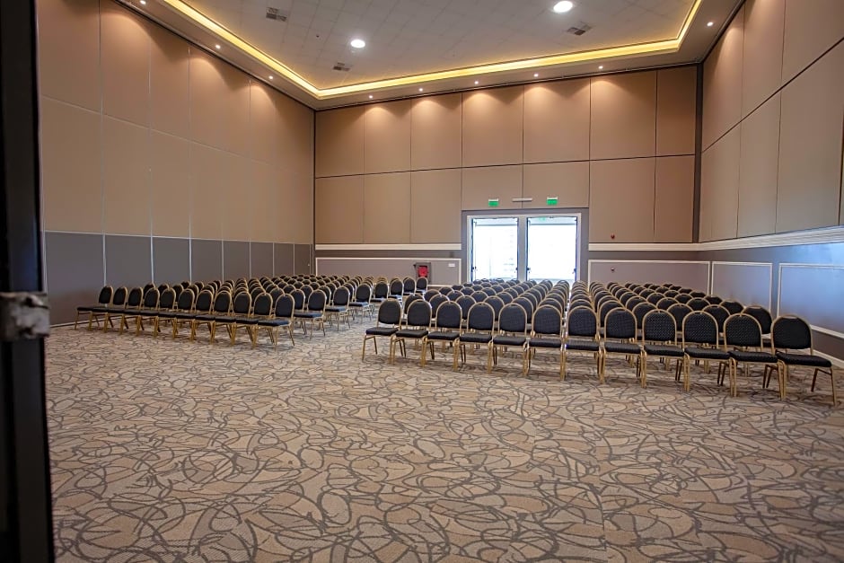 Paseo La Galería Hotel & Suites