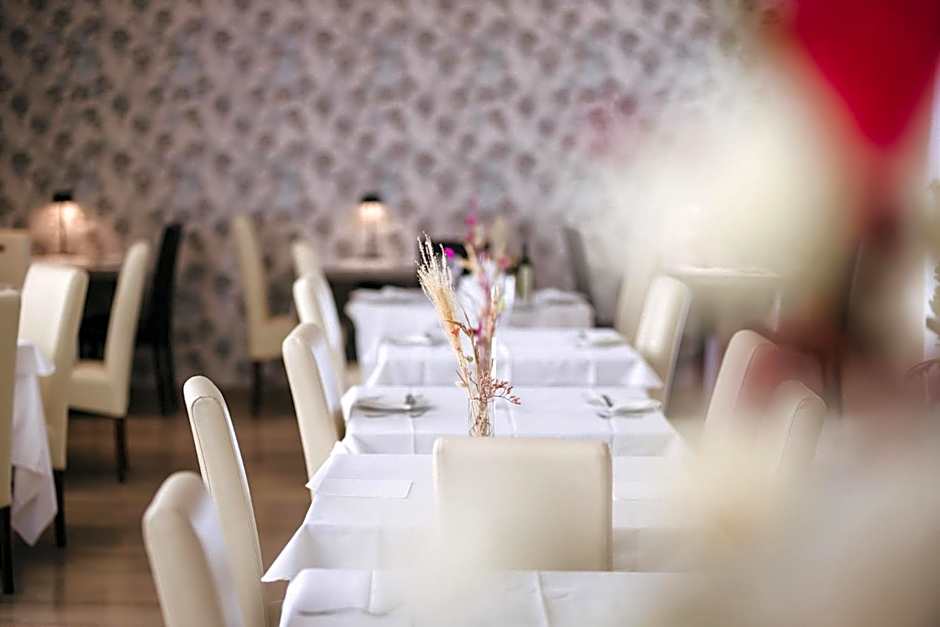 Maison Hotel Lalla