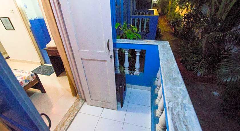 Veeniola Holiday Home