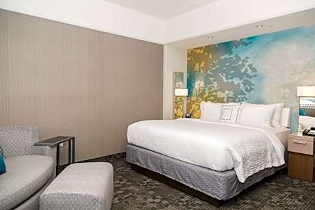 King Room with Mountain View