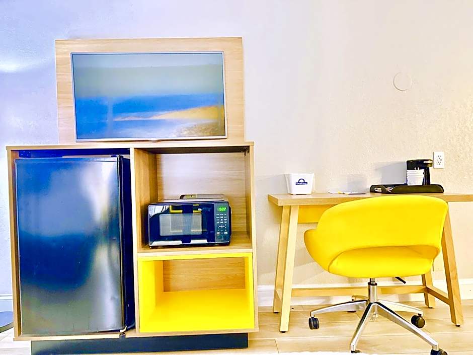 Days Inn by Wyndham Rutland/Killington Area