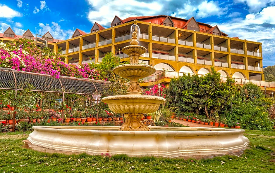 Photo 1 of 20 of Ravine Hotel