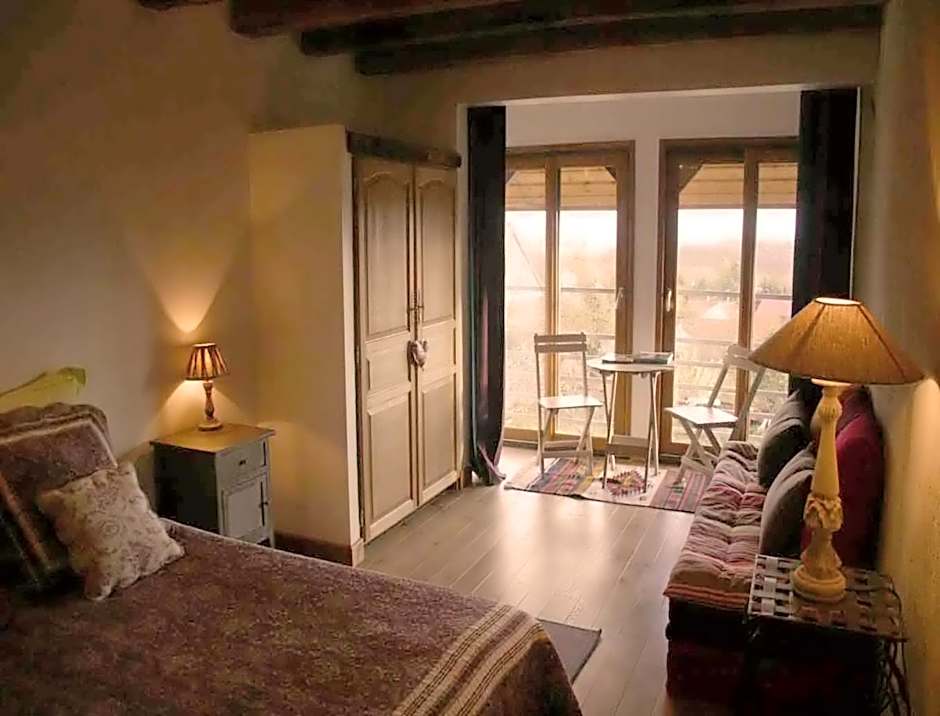 La Grange aux Loirs B&B