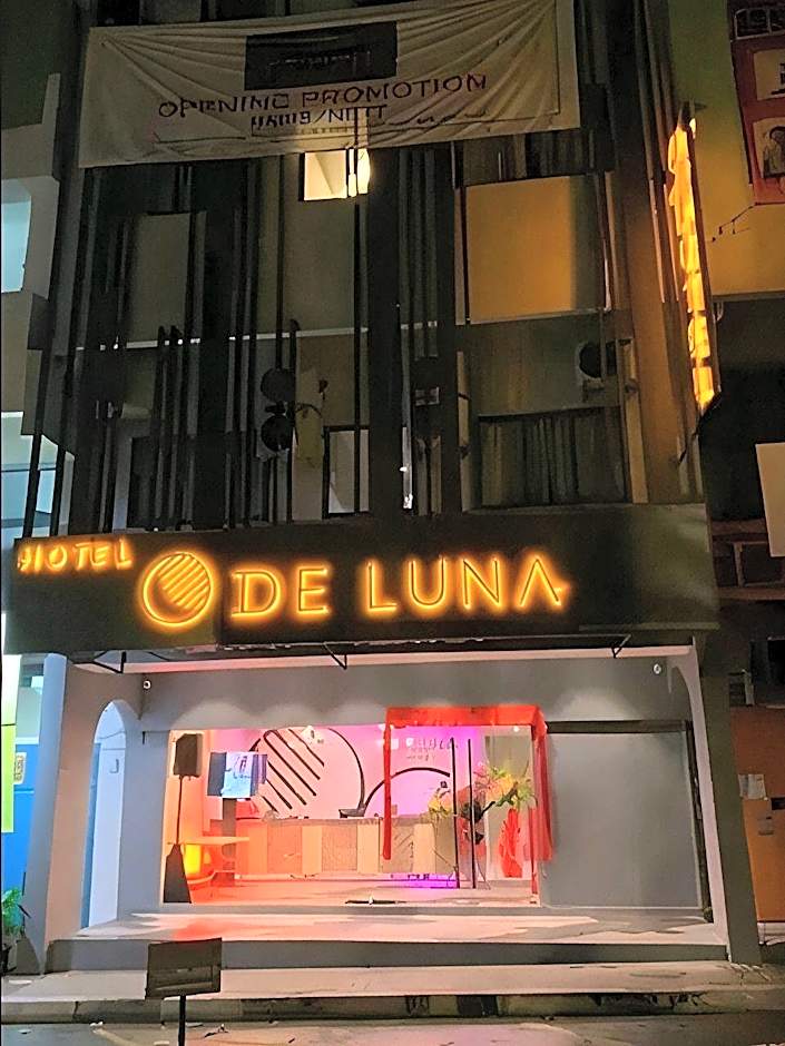 De Luna Hotel Sri Petaling