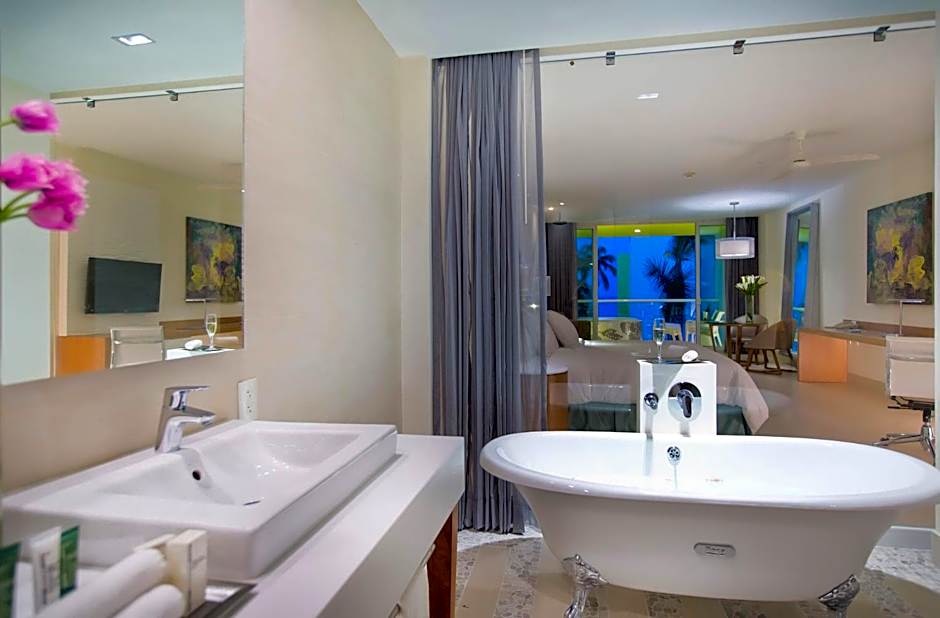 Krystal Grand Puerto Vallarta - All Inclusive