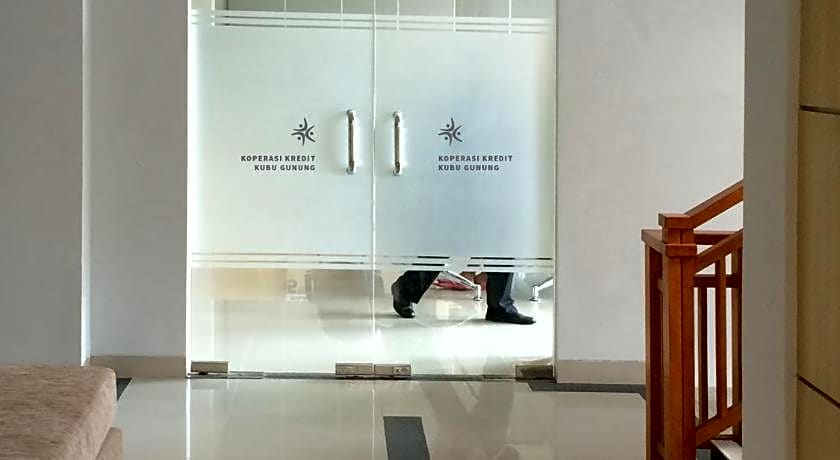 Zizz Convention Hotel