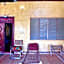 Tropinest bungalows & hostel