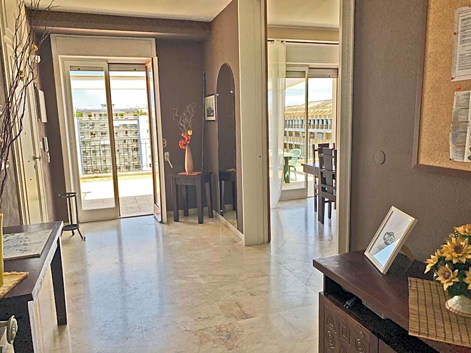 L'Attico di Piazza Mazzini Rooms