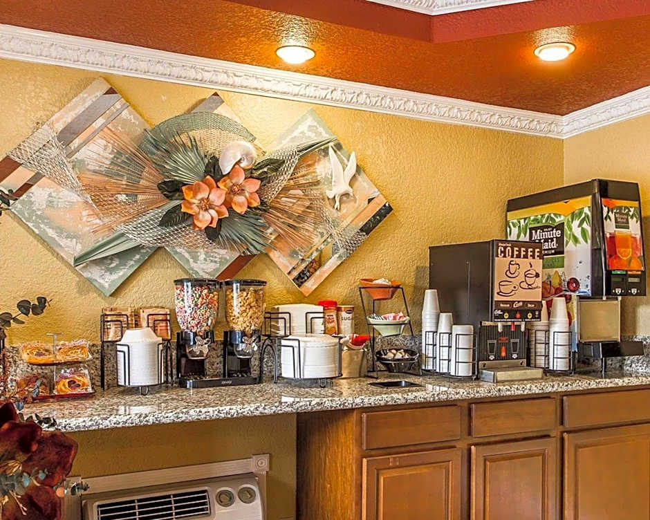 Sycamore Inn Chico University Area